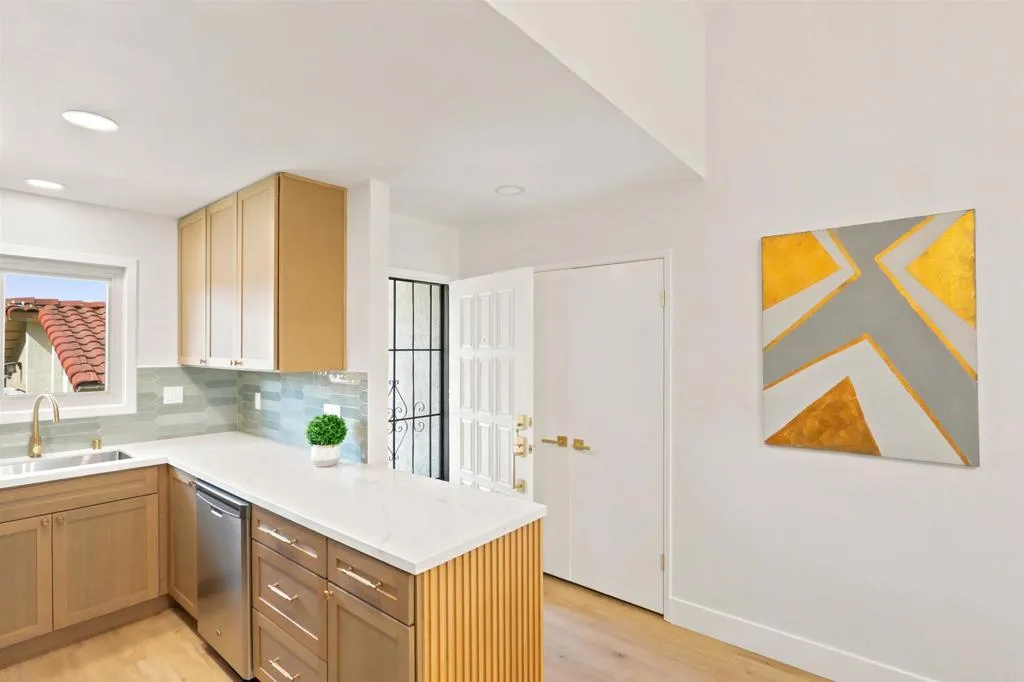 https://cdn.realtyfeed.com/cdn/127/307089543/71d906efd3c35fa7e072a1cf9915c85a.webp