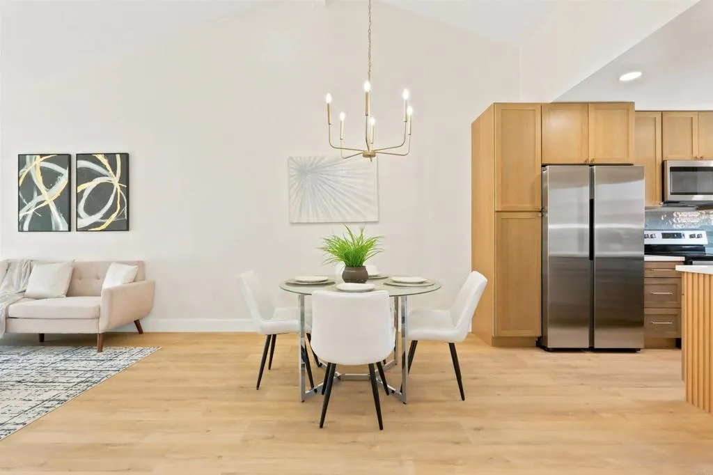 https://cdn.realtyfeed.com/cdn/127/307089543/dc82155db91deba0c7e070f7fce24f63.webp