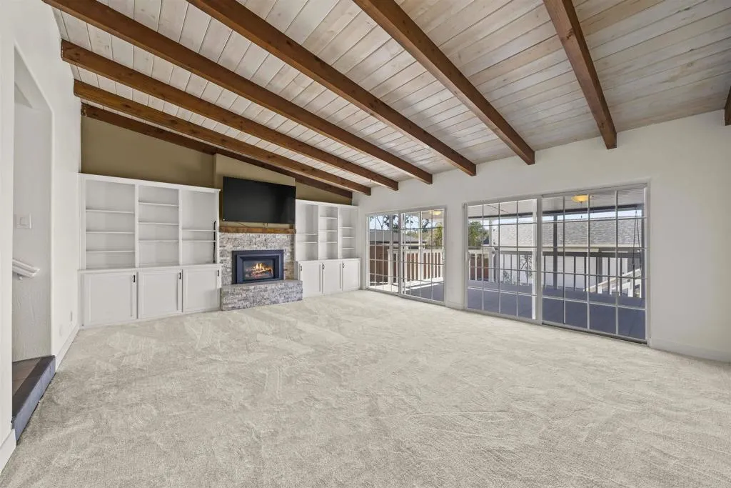 https://cdn.realtyfeed.com/cdn/127/307089581/4af2825fec6abb307a3f3842fbd92ad4.webp