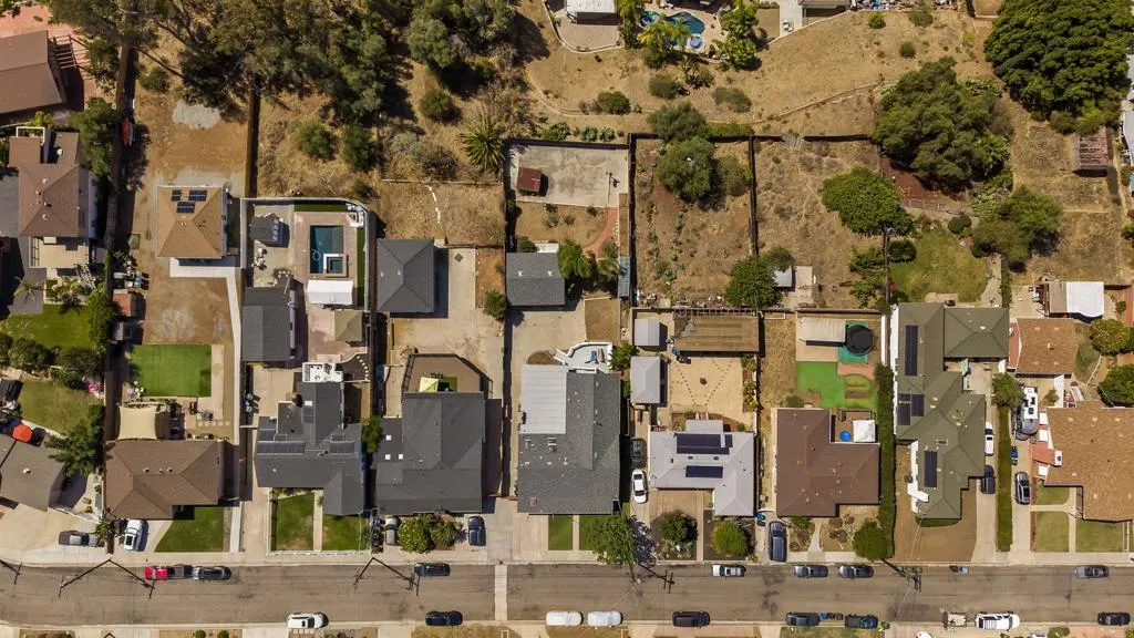 https://cdn.realtyfeed.com/cdn/127/307089581/d993d7720efe062a33cfb6434757caf4.webp