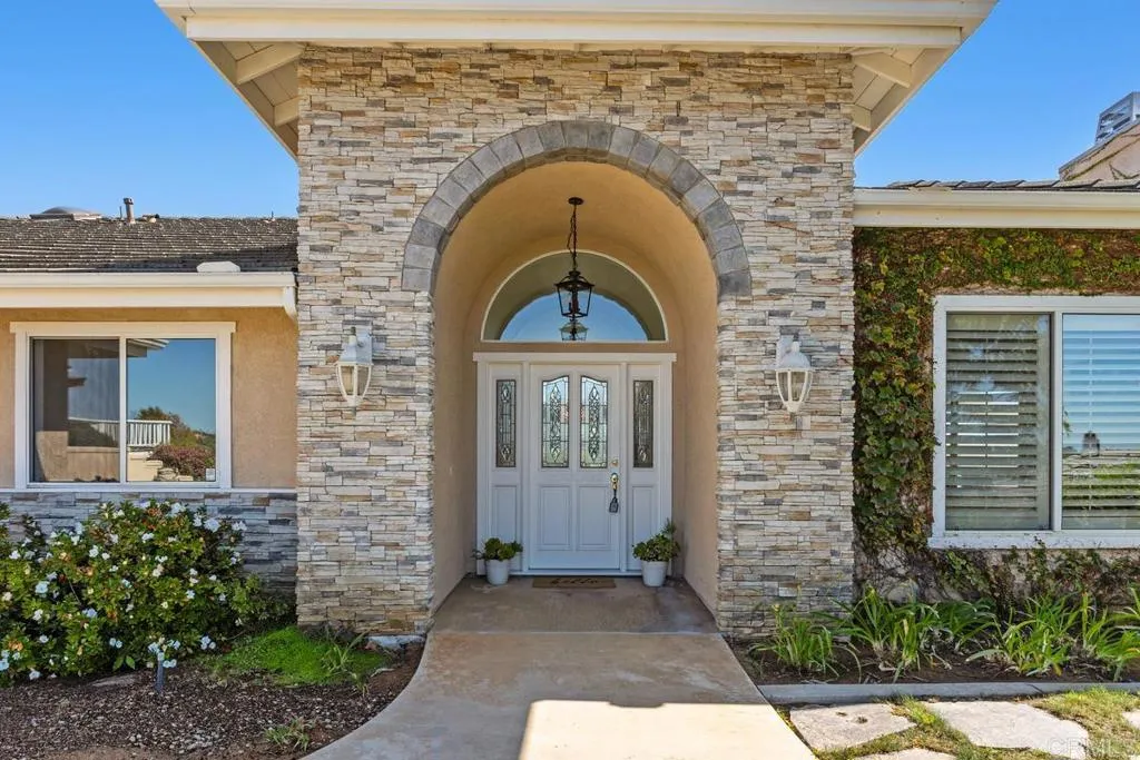 https://cdn.realtyfeed.com/cdn/127/307089626/594d5bb7daf05d2afa55d0cc699459dd.webp