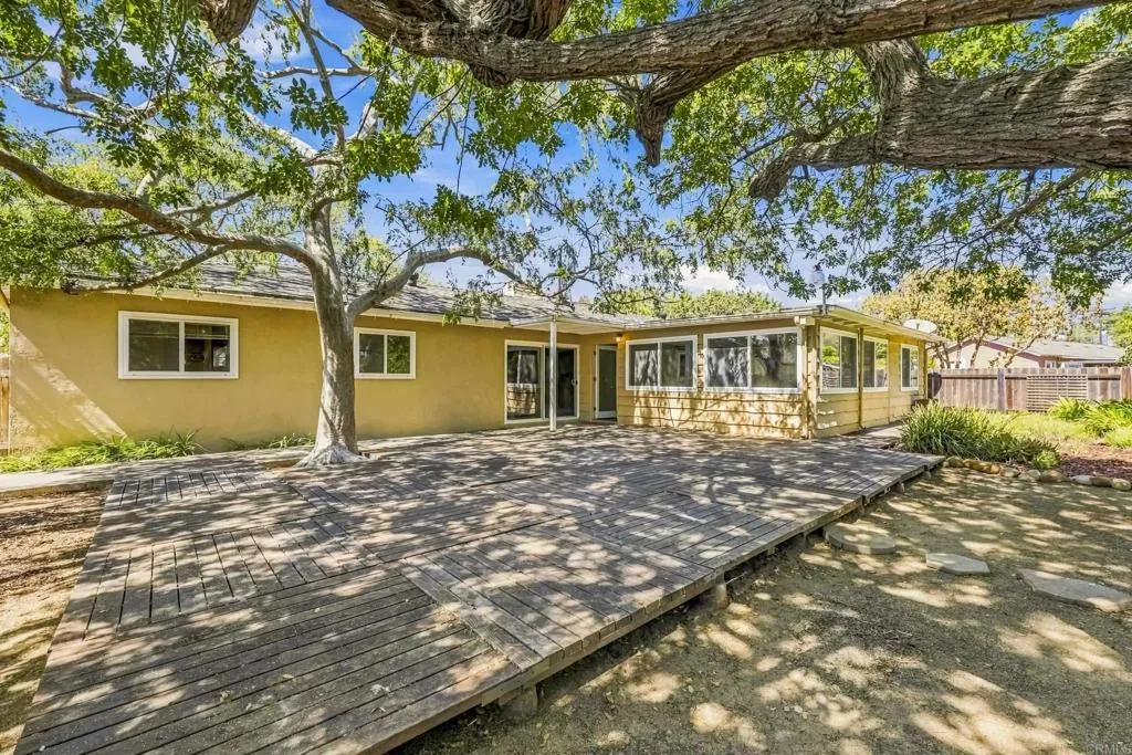 https://cdn.realtyfeed.com/cdn/127/307089629/20495a2d899d88711baeb0c31d18abe2.webp