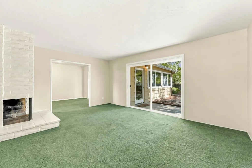 https://cdn.realtyfeed.com/cdn/127/307089629/66c42a8e12031d090e2ae836453dfb56.webp