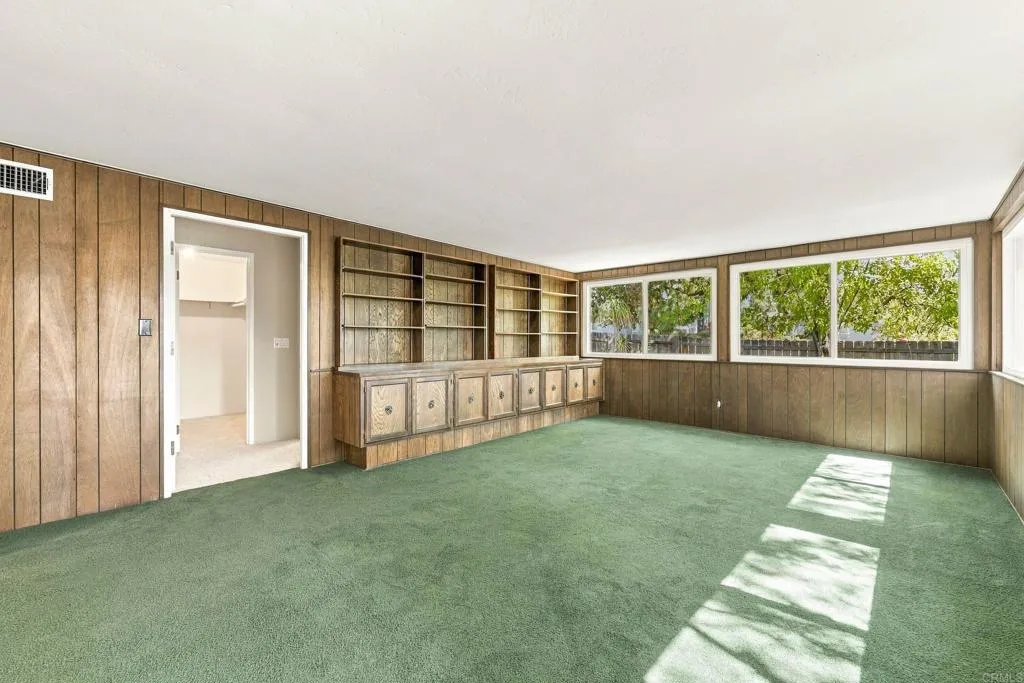 https://cdn.realtyfeed.com/cdn/127/307089629/9633bb4e5fad7dd1fa9354237f68b07e.webp