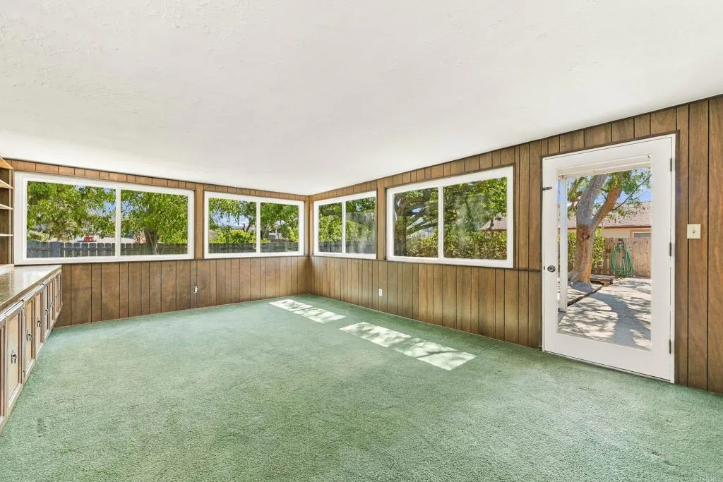 https://cdn.realtyfeed.com/cdn/127/307089629/b9b849254cde3281d65052b679b19fa6.webp