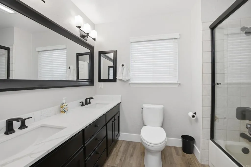 https://cdn.realtyfeed.com/cdn/127/307089644/1f949582c5e76dd0bbc4fa339a036b6d.webp