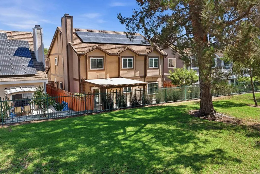 https://cdn.realtyfeed.com/cdn/127/307089644/6f7c801b78af2eabb1d729b3e1a8a884.webp