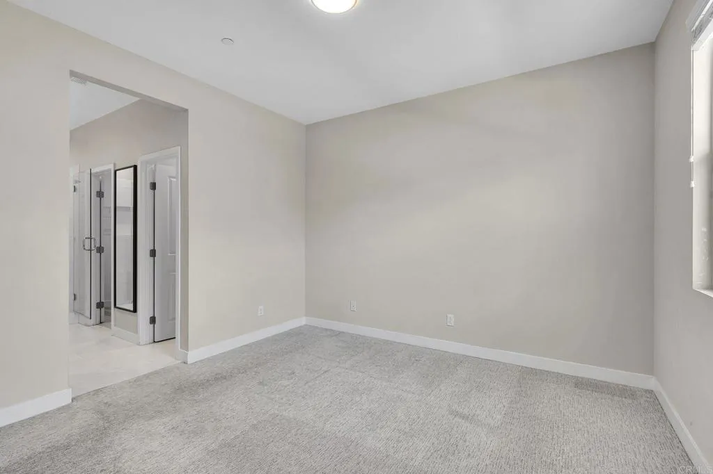 https://cdn.realtyfeed.com/cdn/127/307089653/4a40f3e337ac92f72c310feca7c2fc23.webp