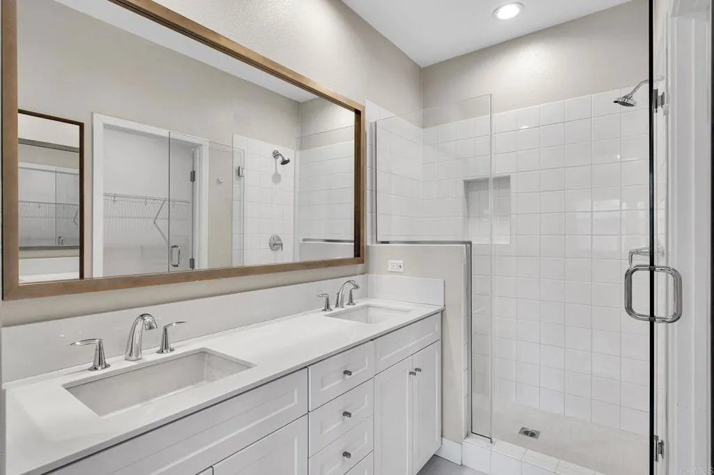 https://cdn.realtyfeed.com/cdn/127/307089653/71f12a52e755d3d7e5b33484ce84f7b9.webp