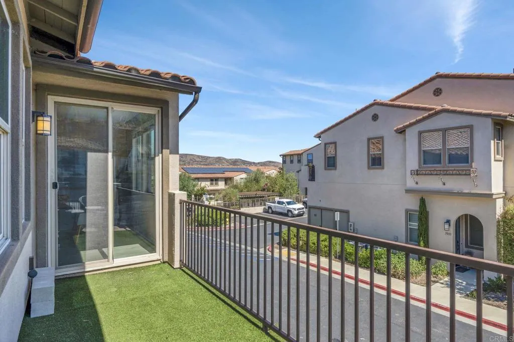 https://cdn.realtyfeed.com/cdn/127/307089653/7afdaad2c9b7424d214b1f6500b7aa85.webp