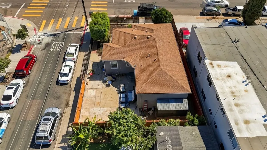 https://cdn.realtyfeed.com/cdn/127/307089655/14774e2b354f09688bb41a26f2d88904.webp