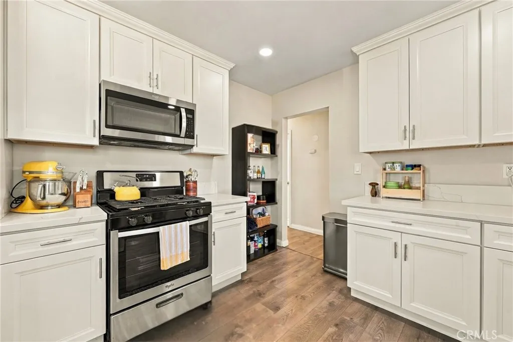 https://cdn.realtyfeed.com/cdn/127/307089655/30fe8033d93dc2ef70f246a0579302ad.webp