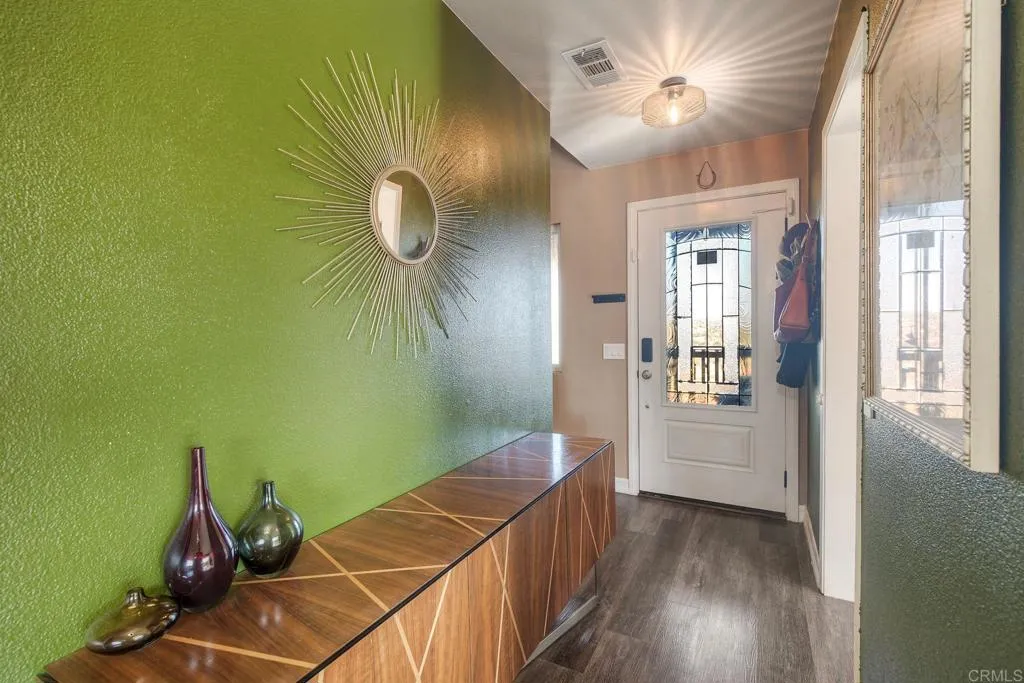https://cdn.realtyfeed.com/cdn/127/307089711/44b39ecfce315888abe924ac34f9f876.webp