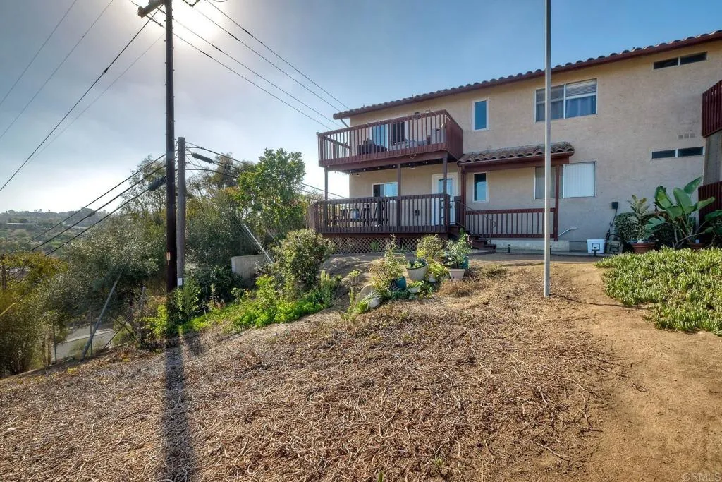 https://cdn.realtyfeed.com/cdn/127/307089711/49c0ca0ecc7358b17d21e13ed70391f7.webp
