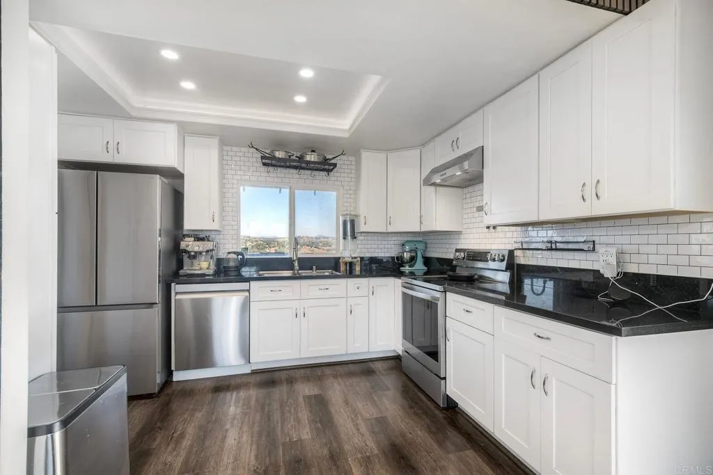 https://cdn.realtyfeed.com/cdn/127/307089711/4a34e550722f7faca8bd646d89374dd6.webp