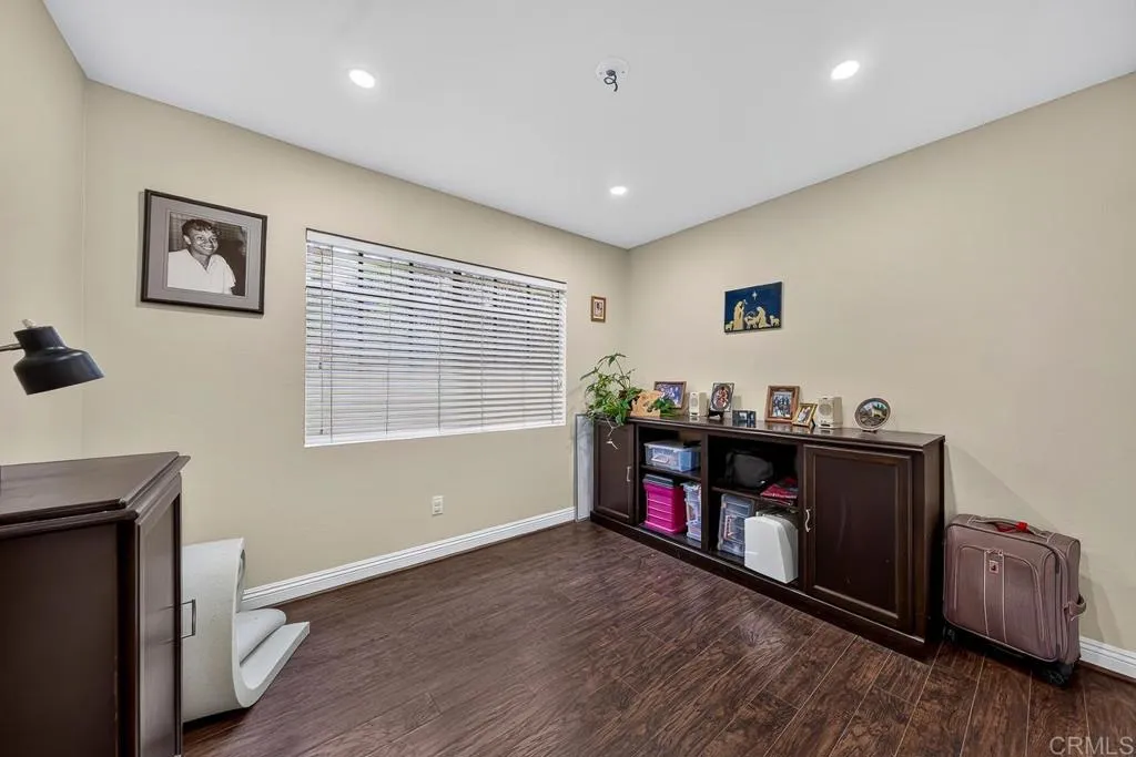 https://cdn.realtyfeed.com/cdn/127/307089717/019ad9cafa7b21e8178a68e0477d36cc.webp