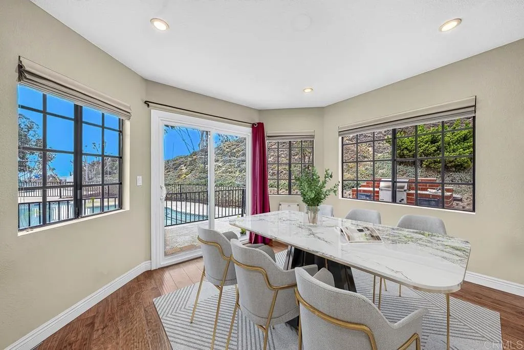 https://cdn.realtyfeed.com/cdn/127/307089717/06afd3741d3880ade3cf48f4cdedc6ef.webp