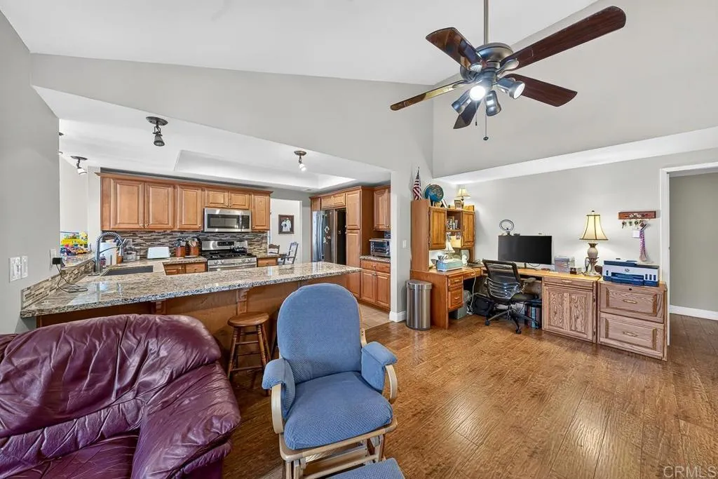 https://cdn.realtyfeed.com/cdn/127/307089717/1b0e469c1ecd46e6a8ad33fb5735d110.webp