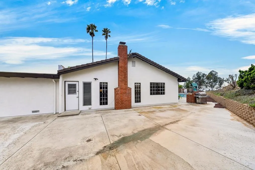 https://cdn.realtyfeed.com/cdn/127/307089717/7ab5138c69e6aca0323f866ec0cb311a.webp