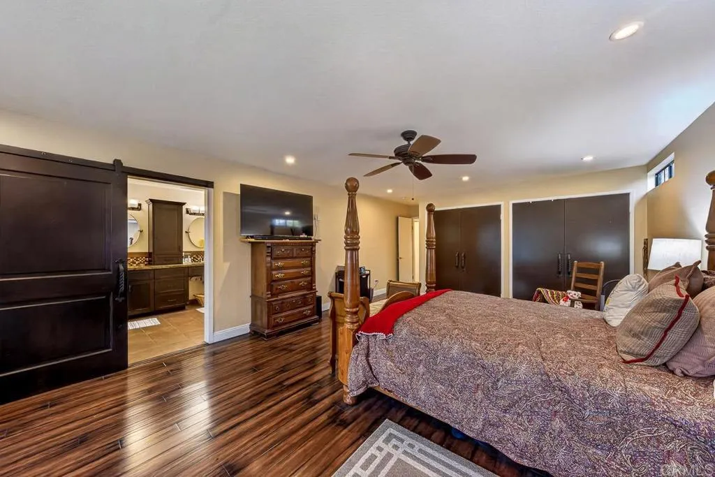 https://cdn.realtyfeed.com/cdn/127/307089717/8ad4d3c2a50c1358402a9c10cc6e4cc9.webp