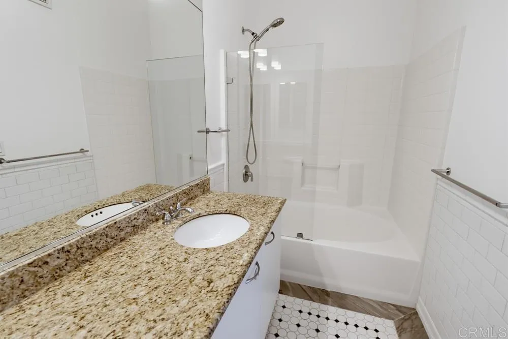 https://cdn.realtyfeed.com/cdn/127/307089756/2134a65c30db264c4f702db37f336297.webp