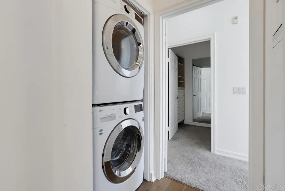 https://cdn.realtyfeed.com/cdn/127/307089756/274a1d1685a69162b0311bafb34c1825.webp