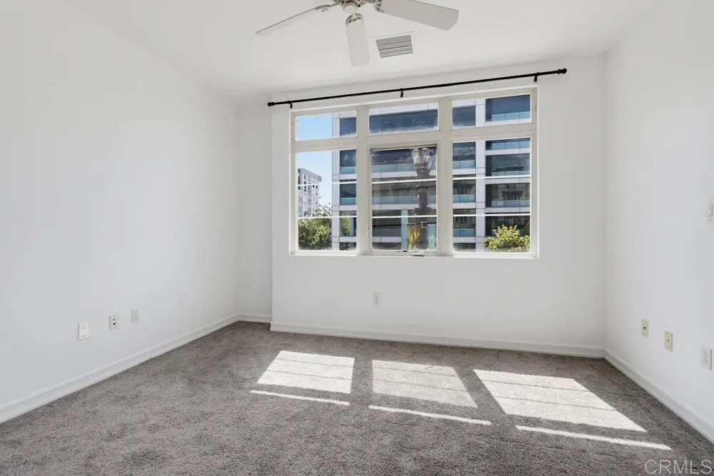 https://cdn.realtyfeed.com/cdn/127/307089756/6cb17f3e74aa005e0a3434a360d6b920.webp