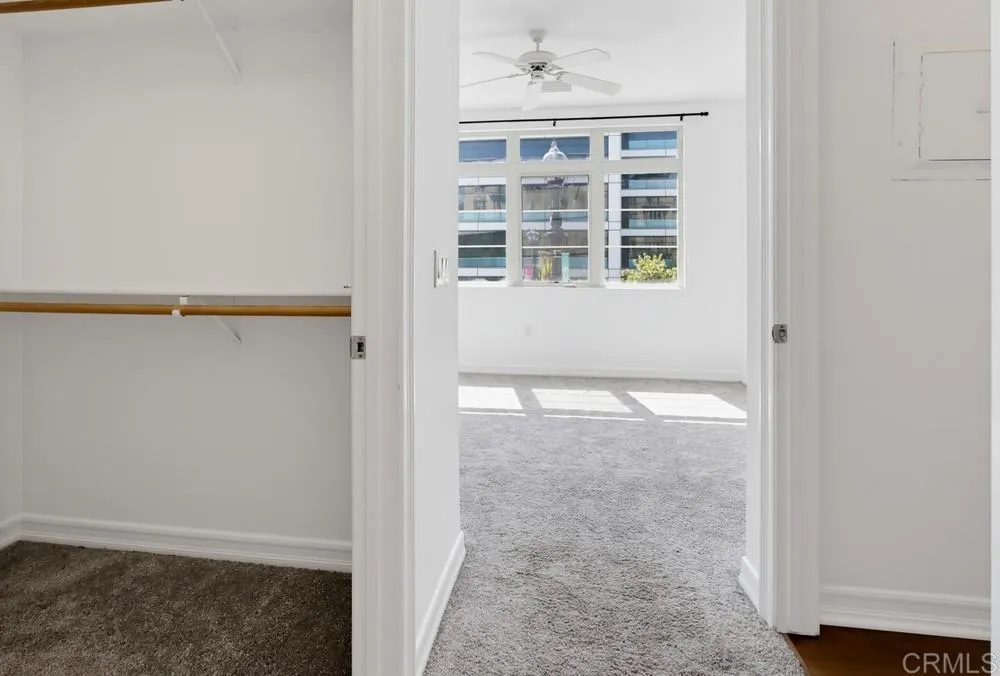 https://cdn.realtyfeed.com/cdn/127/307089756/da4360bbf409f0975f575b118ebd29d4.webp
