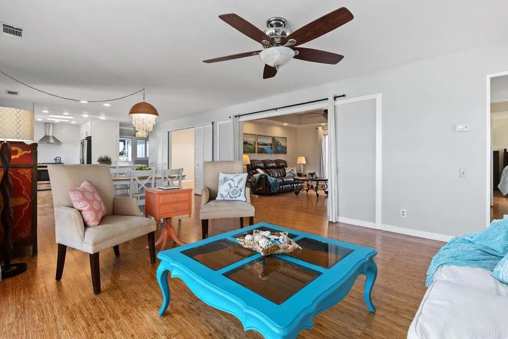https://cdn.realtyfeed.com/cdn/127/307089821/da70f9a945b67a16b2b902601fed3a67.webp