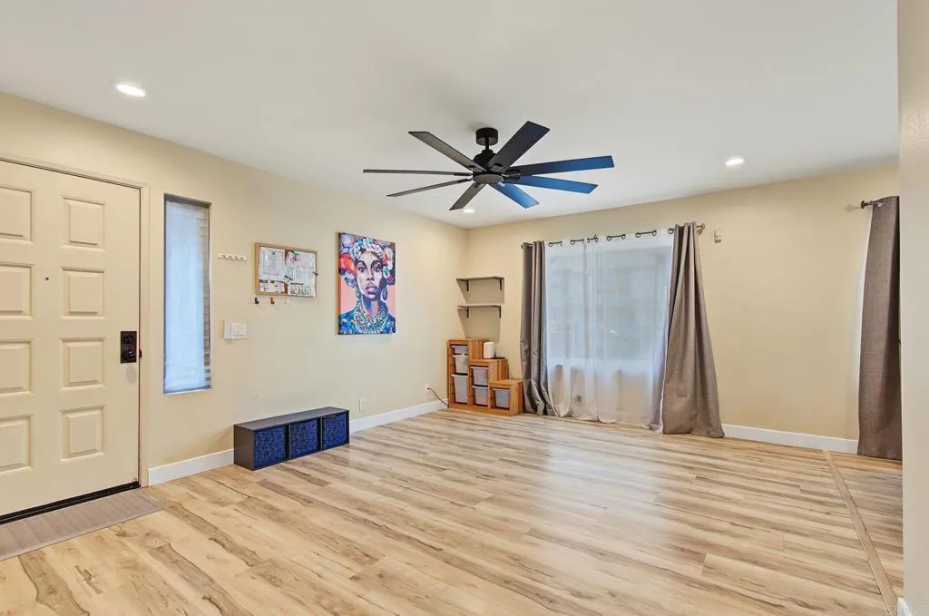 https://cdn.realtyfeed.com/cdn/127/307089841/01418cf2095006d83af041a900757df9.webp