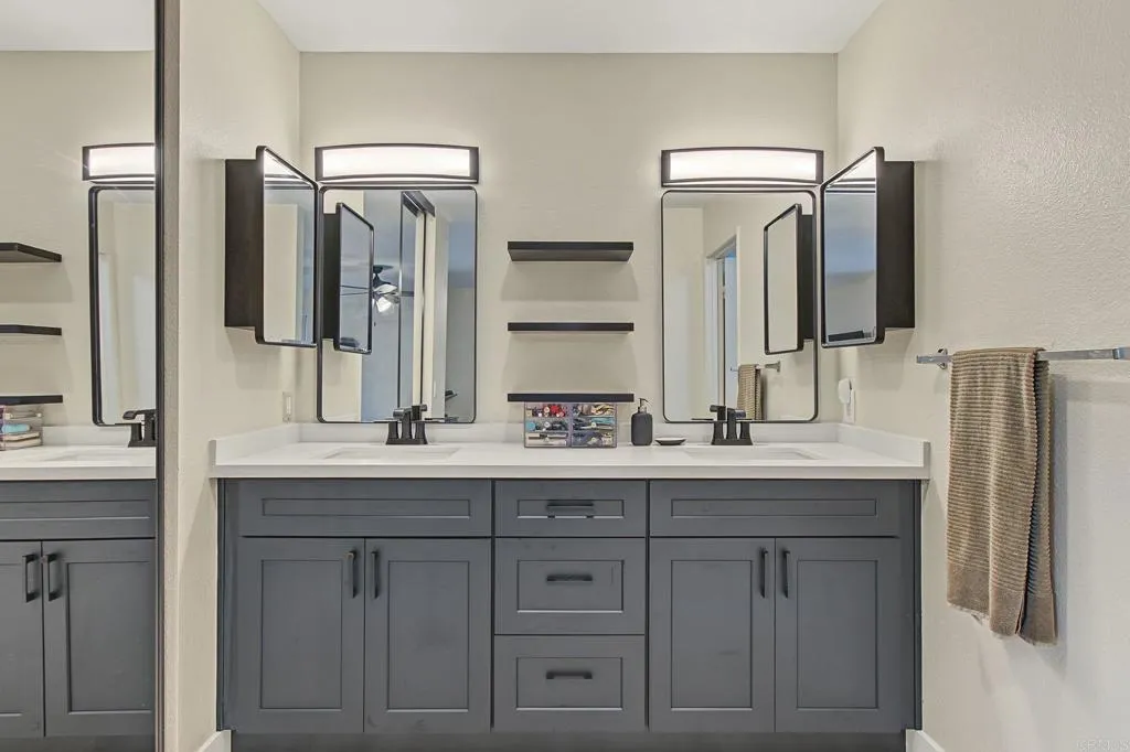 https://cdn.realtyfeed.com/cdn/127/307089841/2126b2892b8b89d9419b54ba94894c8e.webp
