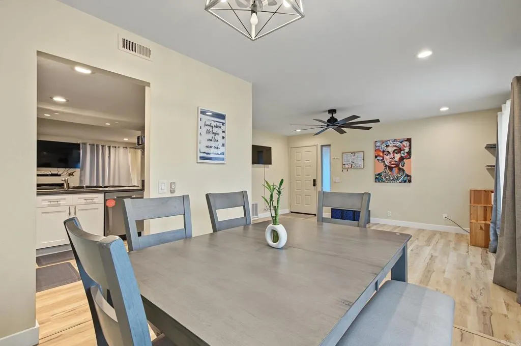 https://cdn.realtyfeed.com/cdn/127/307089841/62d5bf3c3fd75559c30c4696a2db3cac.webp