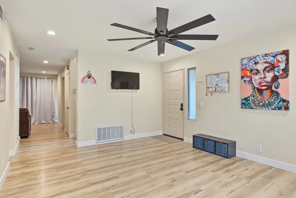 https://cdn.realtyfeed.com/cdn/127/307089841/639c2309993bcabef42b06ba3920d86d.webp