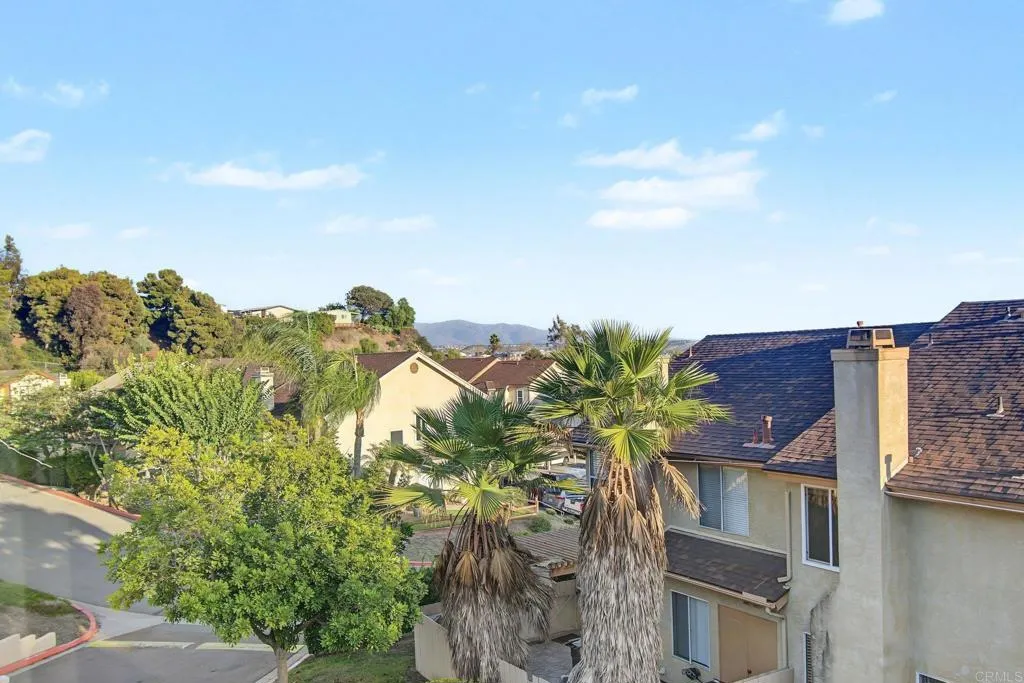 https://cdn.realtyfeed.com/cdn/127/307089841/704d6e55bd44e9dfde621dc67dfb8356.webp