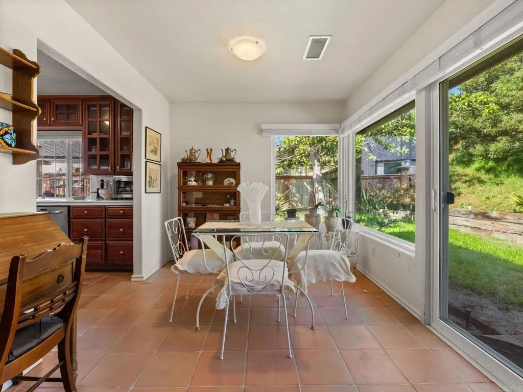 https://cdn.realtyfeed.com/cdn/127/307089843/151143caf5bc7517b1ec7913a4ec4c1e.webp