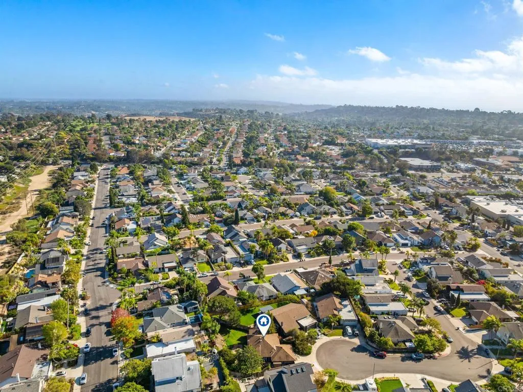https://cdn.realtyfeed.com/cdn/127/307089843/4ccc1c2f07b2594f1cdeb80716e064e6.webp