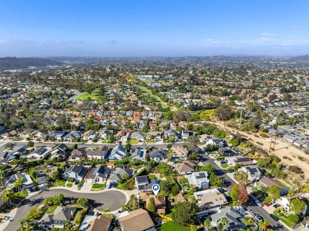 https://cdn.realtyfeed.com/cdn/127/307089843/5e33680107d46f253ed8e0e10d83b134.webp