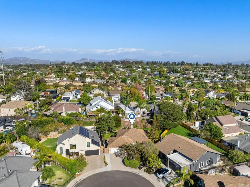 https://cdn.realtyfeed.com/cdn/127/307089843/c29c9f511a69ced1910a8922cca99fe5.webp