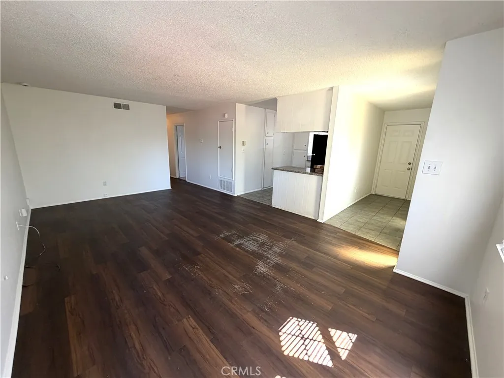 https://cdn.realtyfeed.com/cdn/127/307089851/27d039cc750323a612e0ea6448dc0748.webp
