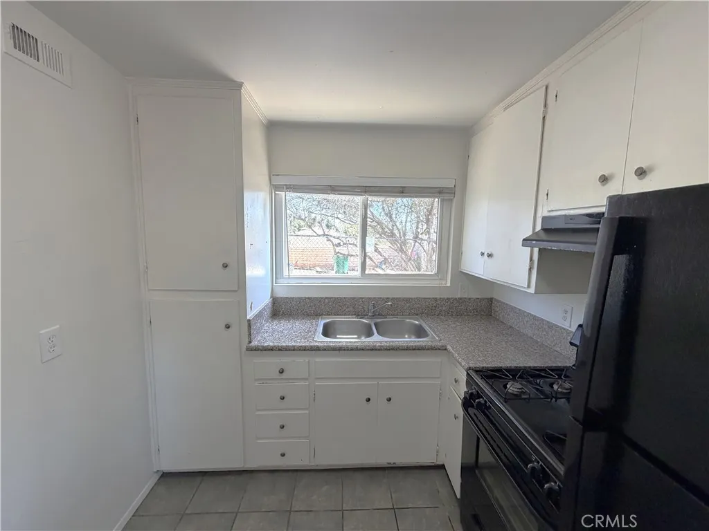 https://cdn.realtyfeed.com/cdn/127/307089851/799e4c72e520acfcbdf8169dc3ff271b.webp