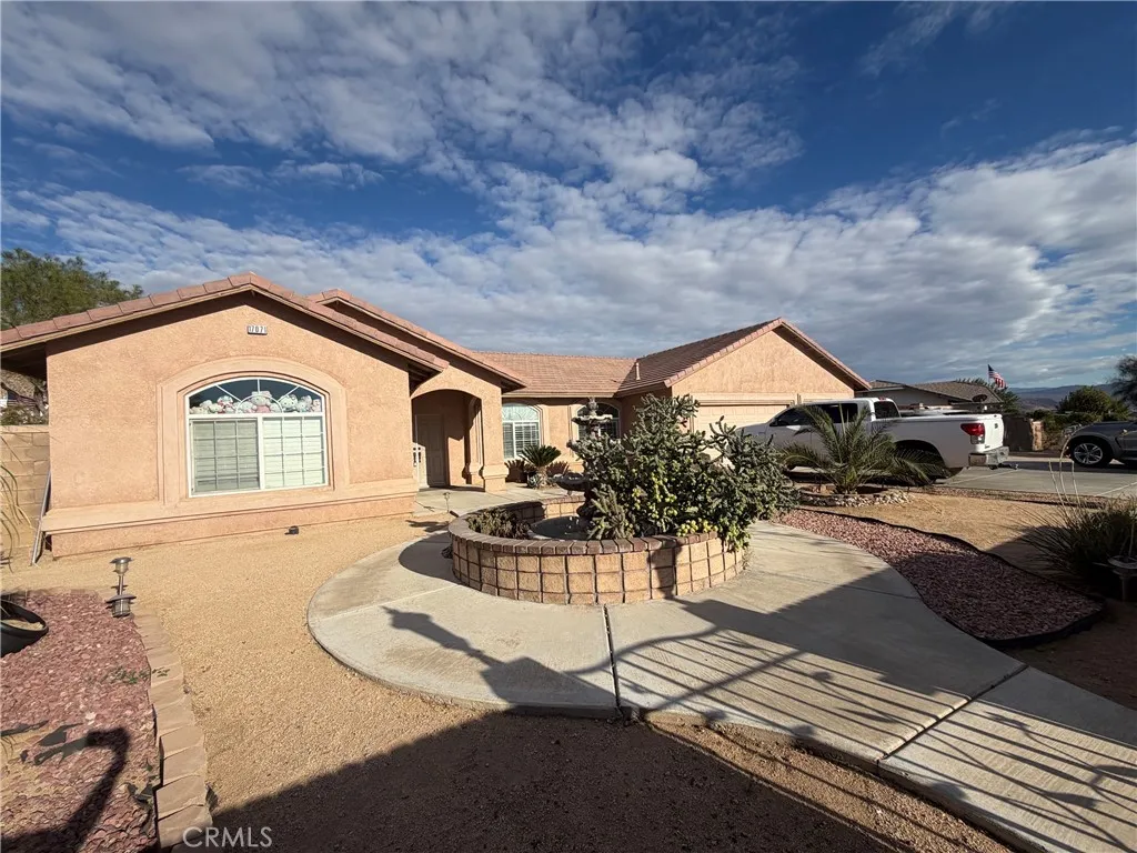 Apple Valley, CA 92307
