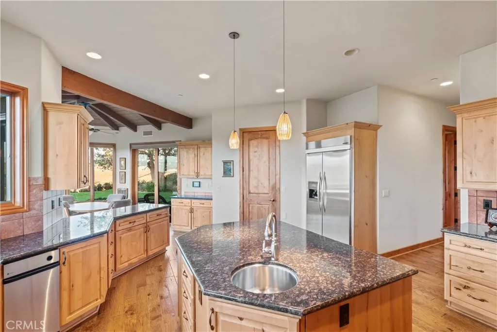 https://cdn.realtyfeed.com/cdn/127/307089920/073bfc8ca5eff2fb5890c44978d9947f.webp