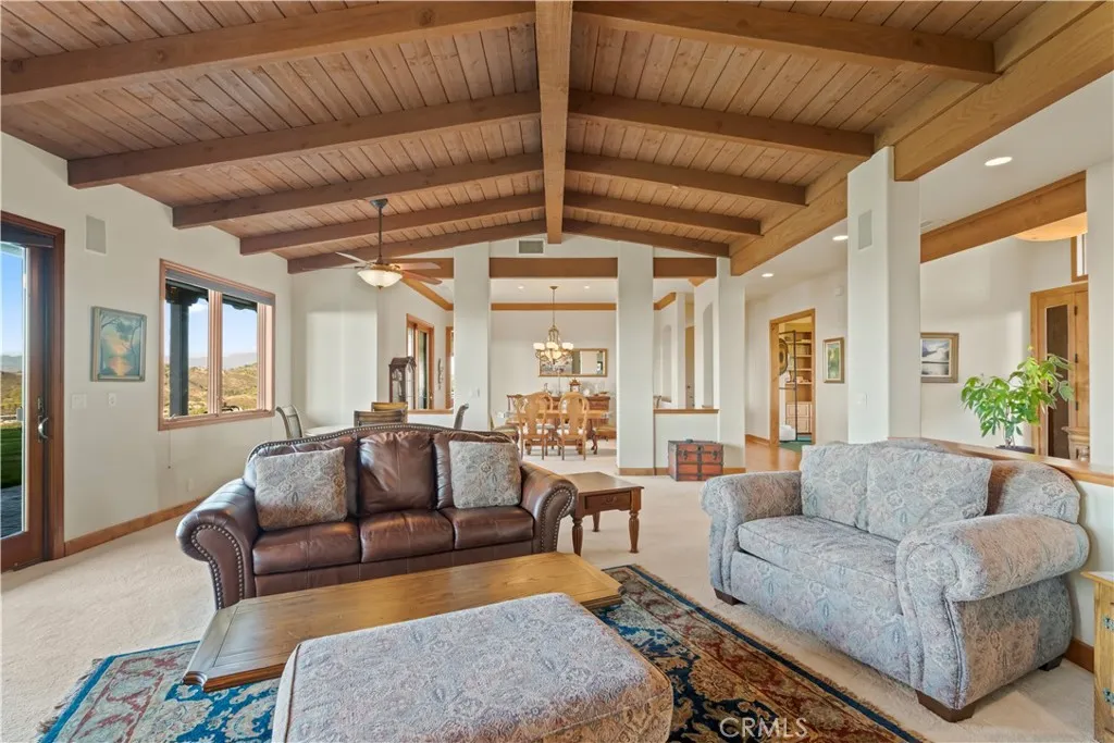 https://cdn.realtyfeed.com/cdn/127/307089920/5fa7af01b25531fb63755e30aa141af1.webp