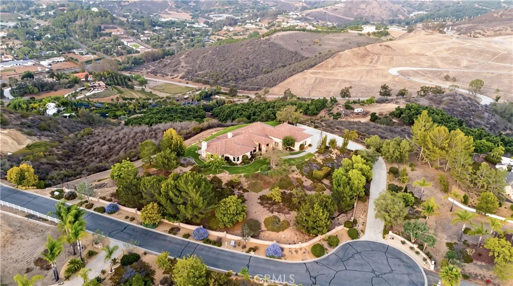 https://cdn.realtyfeed.com/cdn/127/307089920/757b038ade3be565d150c11ce602044a.webp