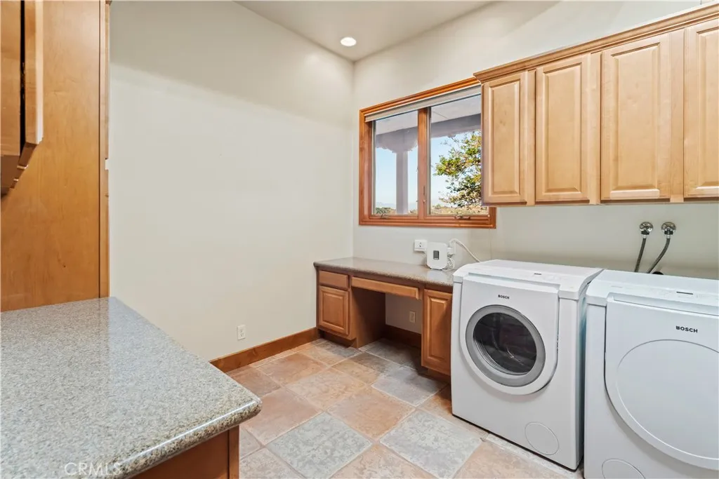 https://cdn.realtyfeed.com/cdn/127/307089920/a119756f17b1f60db754049c8276b931.webp