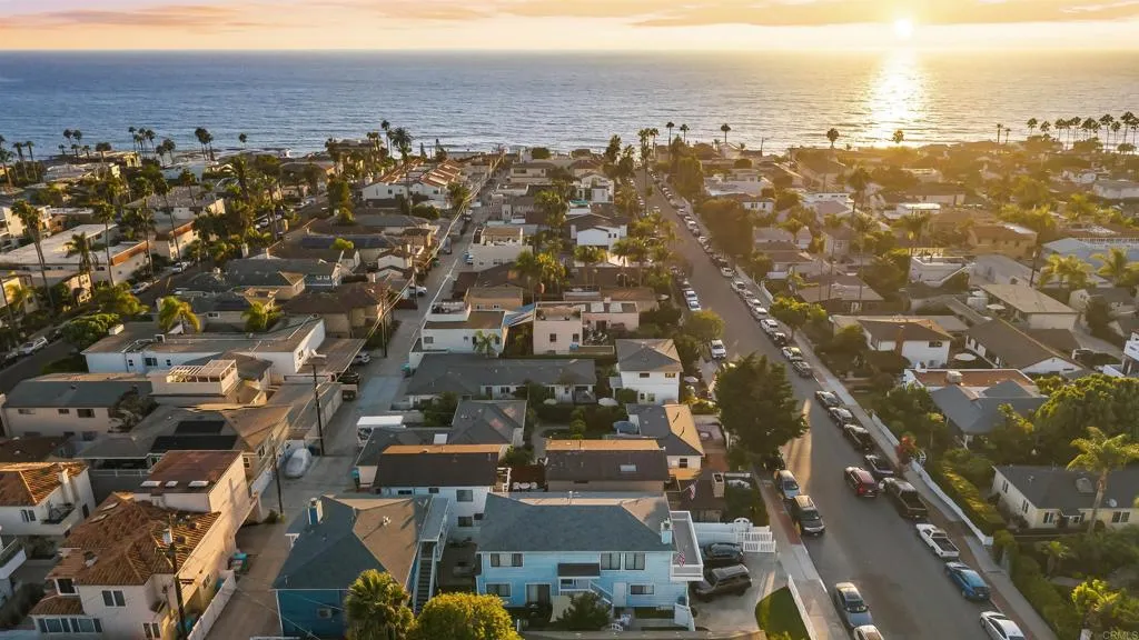 https://cdn.realtyfeed.com/cdn/127/307089931/713d669bab4a45864b9e297d0bffac00.webp
