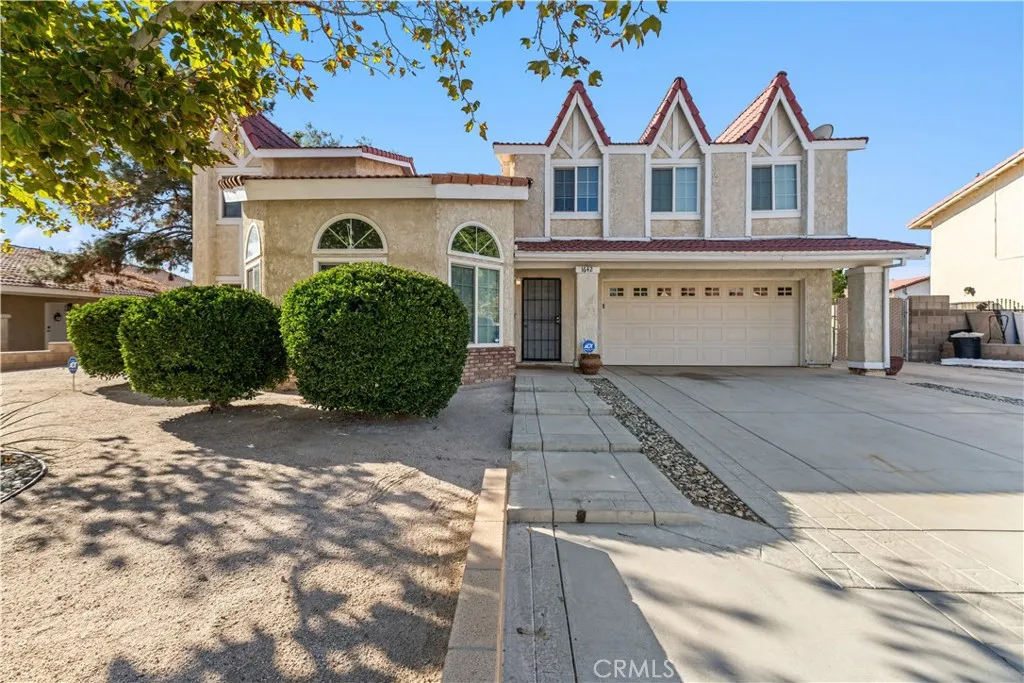 Lancaster, CA 93535