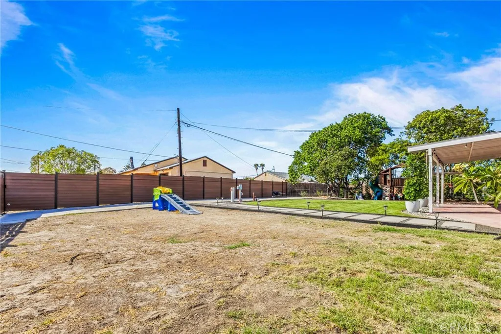 https://cdn.realtyfeed.com/cdn/127/307090115/9425138fee178e657b8d4a9cd96cda66.webp