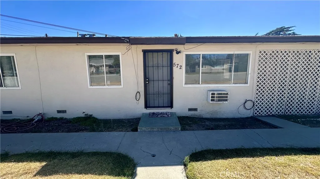 Banning, CA 92220
