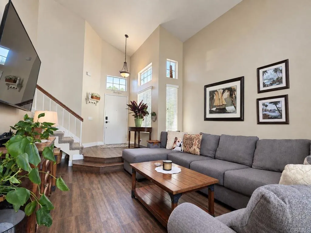 https://cdn.realtyfeed.com/cdn/127/307090173/81e95566d9d644e920c082f6ea0d1e0e.webp